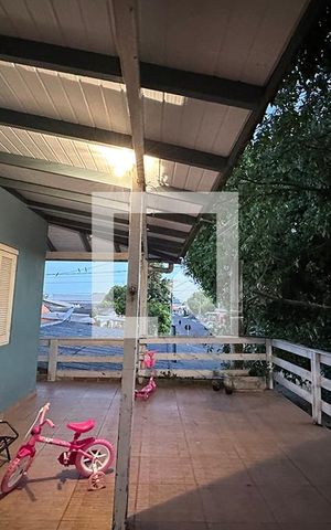 Casa à venda com 300m², 6 quartos e 2 vagasÁrea Externa