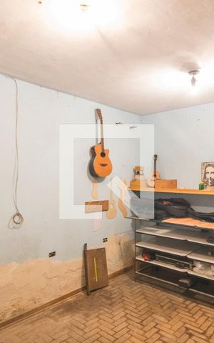 Casa à venda com 231m², 3 quartos e 2 vagas Casa à venda com 231m², 3 quartos e 2 vagasEdícula