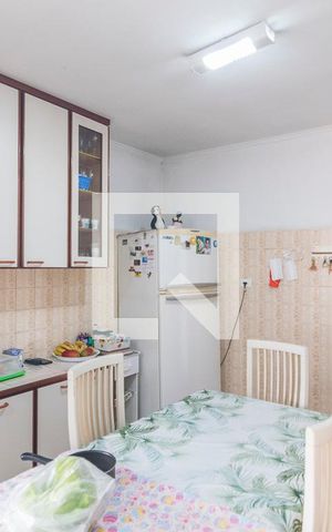 Casa à venda com 231m², 3 quartos e 2 vagas Casa à venda com 231m², 3 quartos e 2 vagasCopa