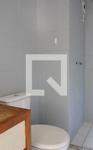 Apartamento à venda com 55m², 2 quartos e 1 vagaBanheiro Corredor