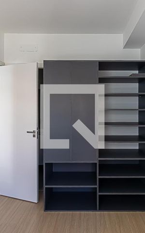 Studio à venda com 30m², 1 quarto e sem vaga Studio à venda com 30m², 1 quarto e sem vagaSuíte
