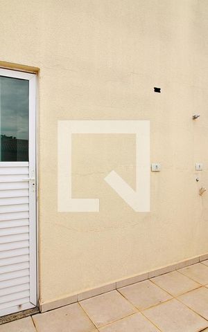 Apartamento à venda com 76m², 2 quartos e 1 vagaCobertura / Área de Serviço