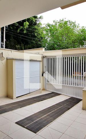 Apartamento à venda com 76m², 2 quartos e 1 vagaEntrada