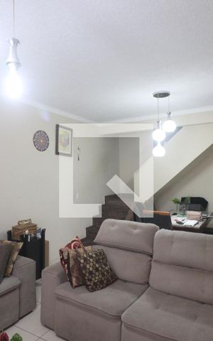 Casa à venda com 220m², 5 quartos e 3 vagasSala 