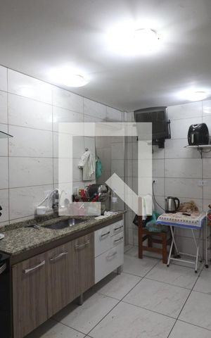 Casa à venda com 220m², 5 quartos e 3 vagasCozinha 