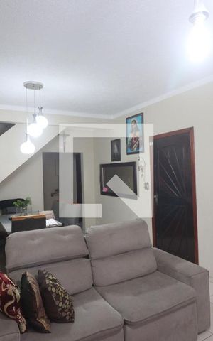 Casa à venda com 220m², 5 quartos e 3 vagasSala 