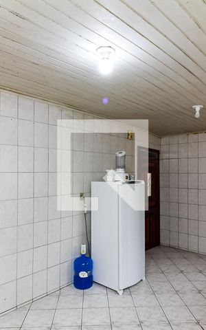 Casa à venda com 252m², 4 quartos e 3 vagas Casa à venda com 252m², 4 quartos e 3 vagasCozinha