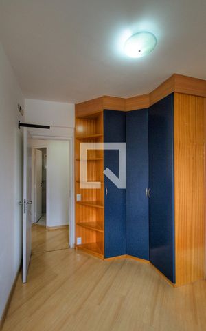 Apartamento à venda com 70m², 3 quartos e 2 vagasQuarto 3