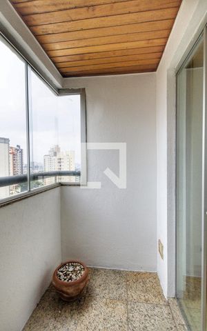 Apartamento à venda com 70m², 3 quartos e 2 vagasVaranda