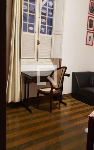 Casa à venda com 340m², 4 quartos e sem vaga
