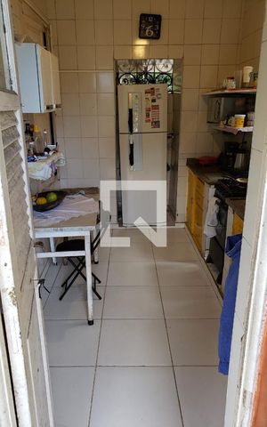 Casa à venda com 340m², 4 quartos e sem vaga