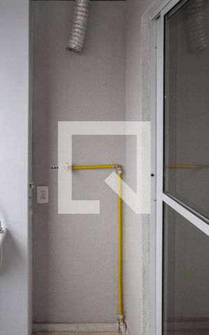 Apartamento para alugar com 43m², 2 quartos e sem vaga Apartamento para alugar com 43m², 2 quartos e sem vagaVaranda da Sala