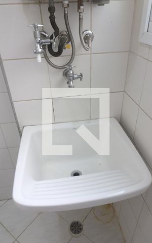 Apartamento à venda com 70m², 2 quartos e 1 vagaÁrea de Serviço