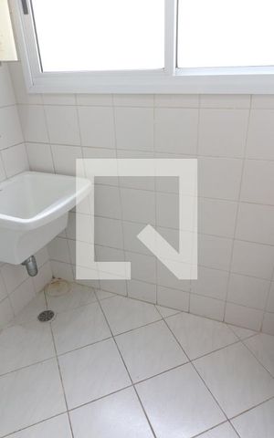 Apartamento à venda com 70m², 2 quartos e 1 vagaÁrea de Serviço