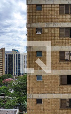 Apartamento à venda com 71m², 2 quartos e 2 vagasVista da Suíte 2