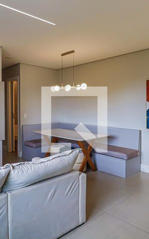 Apartamento à venda com 71m², 2 quartos e 2 vagasSala
