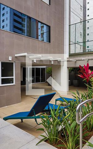 Apartamento à venda com 71m², 2 quartos e 2 vagasÁrea comum - Piscina