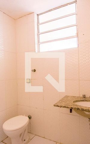 Apartamento à venda com 94m², 2 quartos e 1 vaga Apartamento à venda com 94m², 2 quartos e 1 vagaLavabo