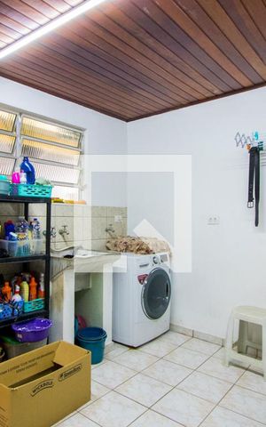 Apartamento à venda com 193m², 2 quartos e 7 vagas Apartamento à venda com 193m², 2 quartos e 7 vagasÁrea de serviço