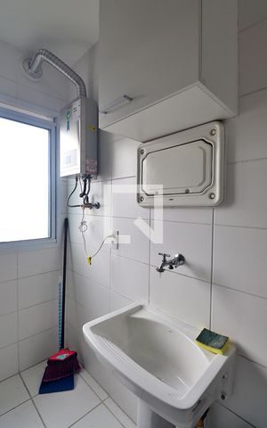 Apartamento à venda com 44m², 2 quartos e 1 vagaÁrea de Serviço