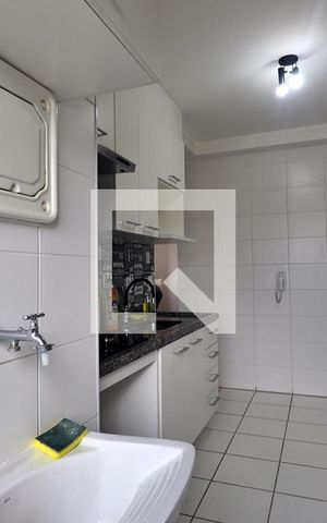 Apartamento à venda com 44m², 2 quartos e 1 vagaÁrea de Serviço