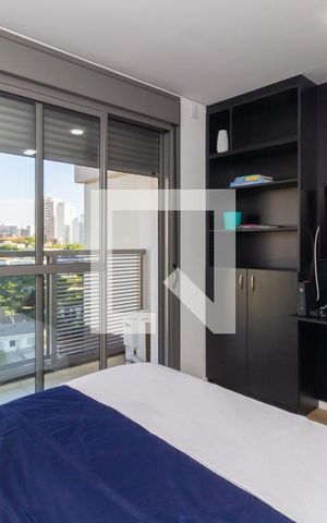 Apartamento à venda com 27m², 1 quarto e sem vaga Apartamento à venda com 27m², 1 quarto e sem vagaStudio
