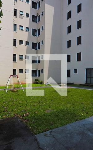 Apartamento para alugar com 65m², 2 quartos e 1 vagaÁrea comum - parquinho
