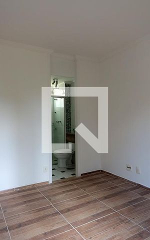 Apartamento para alugar com 65m², 2 quartos e 1 vagaSuíte