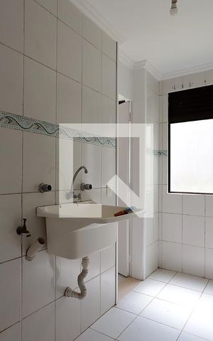 Apartamento para alugar com 65m², 2 quartos e 1 vagaÁrea de serviço