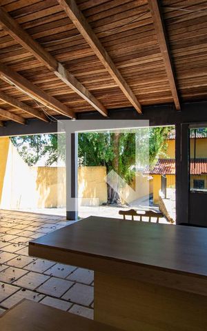 Casa à venda com 200m², 2 quartos e sem vaga Casa à venda com 200m², 2 quartos e sem vagaÁrea comum
