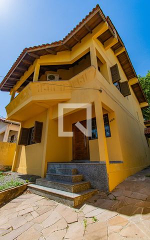 Casa à venda com 200m², 2 quartos e sem vaga Casa à venda com 200m², 2 quartos e sem vagaÁrea comum