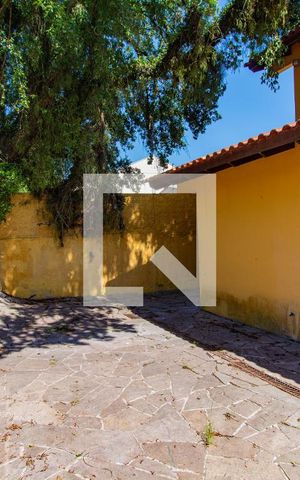 Casa à venda com 200m², 2 quartos e sem vaga Casa à venda com 200m², 2 quartos e sem vagaÁrea comum