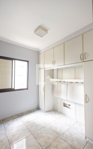 Apartamento à venda com 70m², 3 quartos e 1 vaga Apartamento à venda com 70m², 3 quartos e 1 vagaQuarto 1