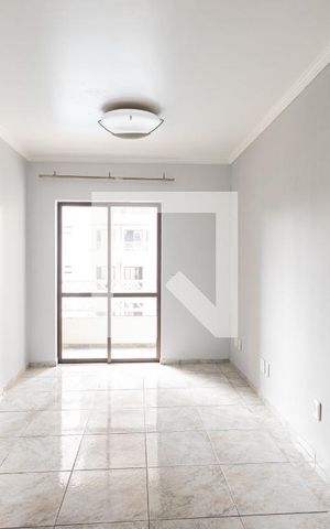 Apartamento à venda com 70m², 3 quartos e 1 vaga Apartamento à venda com 70m², 3 quartos e 1 vagaSala