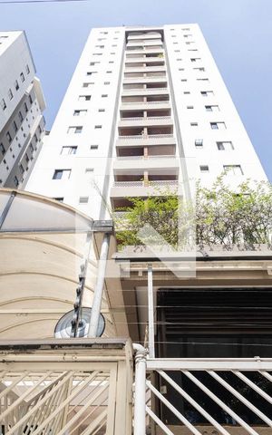 Apartamento à venda com 70m², 3 quartos e 1 vaga Apartamento à venda com 70m², 3 quartos e 1 vagaFachada