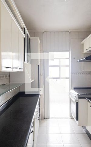 Apartamento à venda com 70m², 3 quartos e 1 vaga Apartamento à venda com 70m², 3 quartos e 1 vagaCozinha