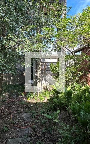 Casa à venda com 140m², 3 quartos e 2 vagasÁrea Externa