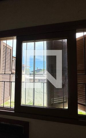 Casa à venda com 140m², 3 quartos e 2 vagasQuarto 3 - Janela