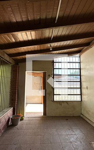 Casa à venda com 140m², 3 quartos e 2 vagasÁrea Externa
