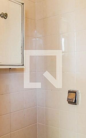 Apartamento para alugar com 150m², 3 quartos e 2 vagasBanheiro de serviço