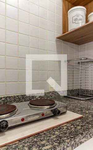 Studio para alugar com 30m², 1 quarto e 1 vaga Studio para alugar com 30m², 1 quarto e 1 vagaCozinha - Cooktop