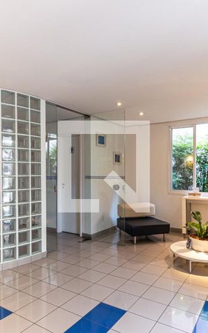 Studio para alugar com 30m², 1 quarto e 1 vaga Studio para alugar com 30m², 1 quarto e 1 vagaHall de Entrada