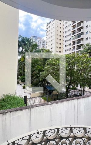 Apartamento para alugar com 188m², 3 quartos e 2 vagasVista