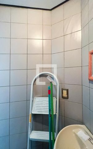 Apartamento para alugar com 188m², 3 quartos e 2 vagasBanheiro de Serviço