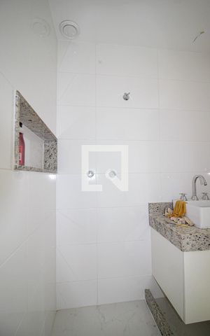 Apartamento para alugar com 60m², 2 quartos e 1 vagaBanheiro da Suíte
