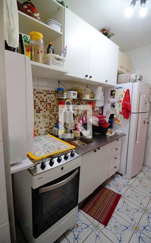 Apartamento à venda com 54m², 2 quartos e 2 vagas Apartamento à venda com 54m², 2 quartos e 2 vagasCozinha