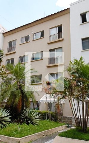 Apartamento à venda com 54m², 2 quartos e 2 vagas Apartamento à venda com 54m², 2 quartos e 2 vagasFachada do bloco
