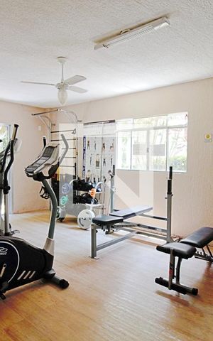 Apartamento à venda com 54m², 2 quartos e 2 vagas Apartamento à venda com 54m², 2 quartos e 2 vagasÁrea comum - Academia