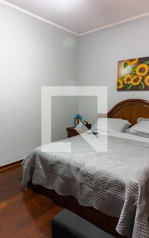 Casa à venda com 340m², 4 quartos e 4 vagasSuíte 1
