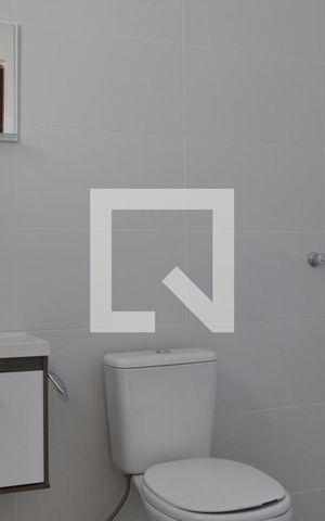 Casa para alugar com 376m², 3 quartos e 6 vagasBanheiro da Suíte
